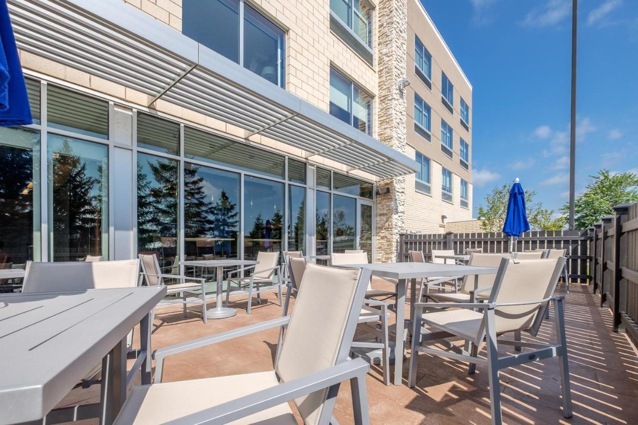 Holiday Inn Express & Suites Eagan - Minneapolis Area By Ihg Bagian luar foto